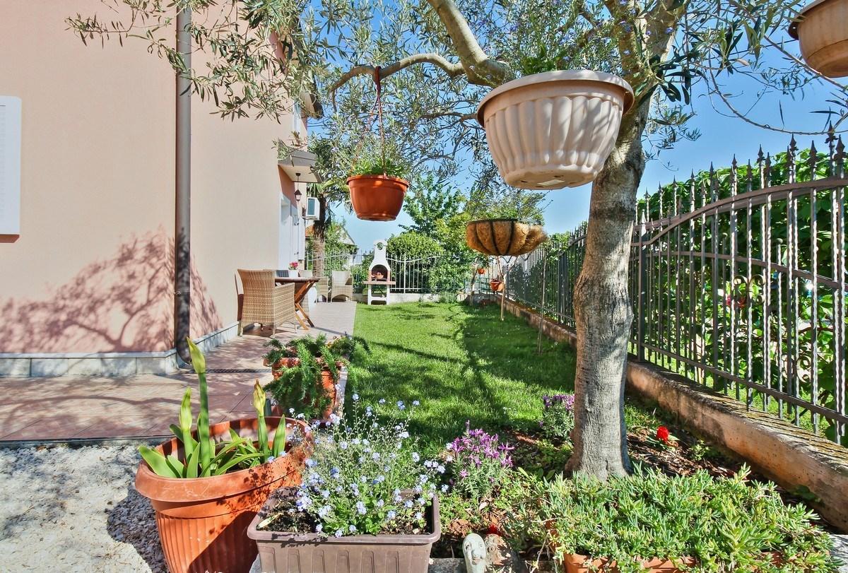 Lorena Apartments Umag Exterior photo